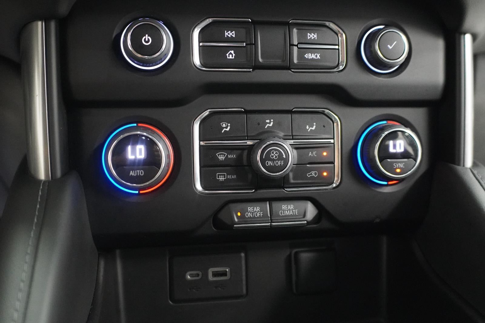 2023 Chevrolet Suburban LS