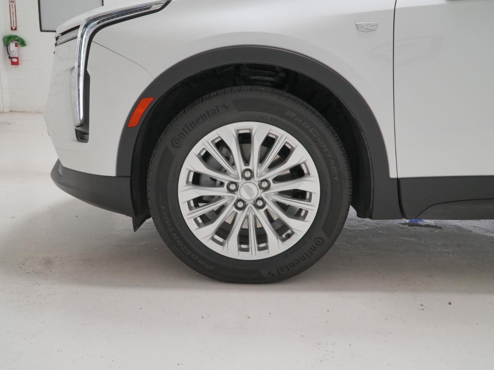 2024 Cadillac XT4 Luxury