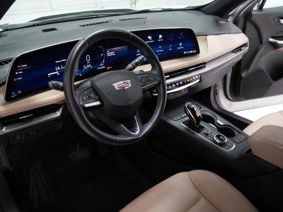 2024 Cadillac XT4 Luxury