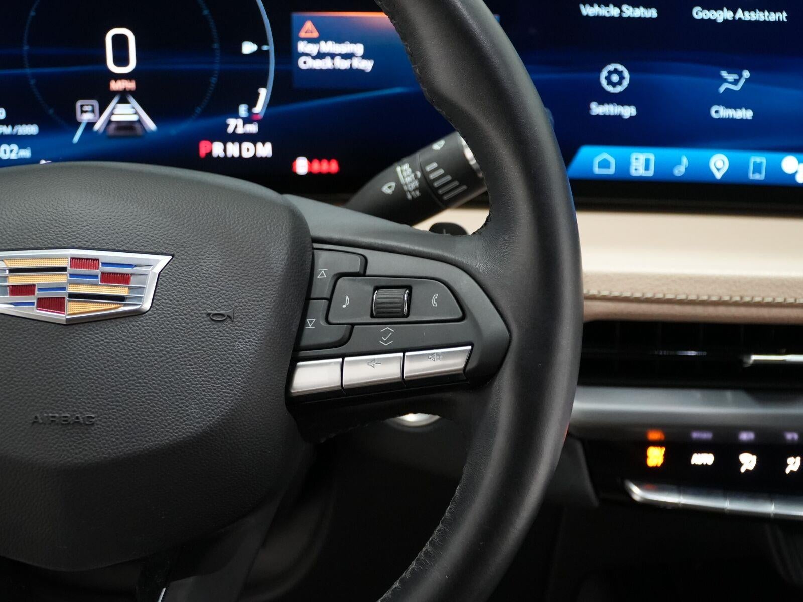 2024 Cadillac XT4 Luxury