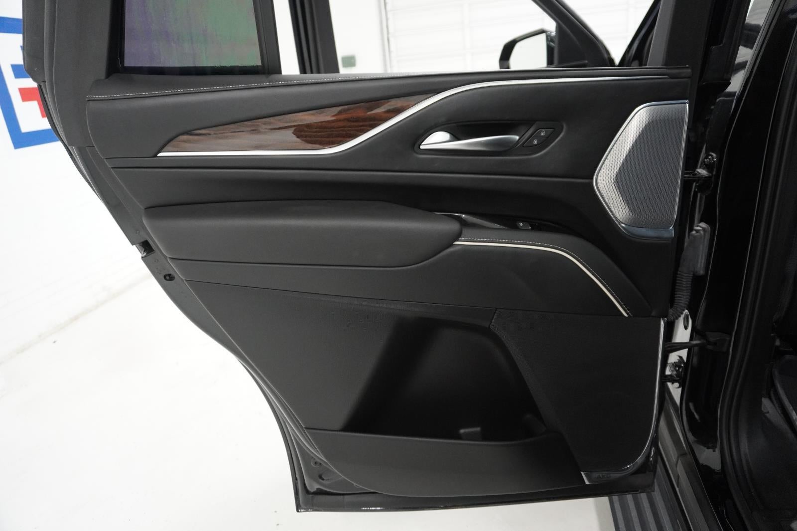 2023 Cadillac Escalade Sport Platinum