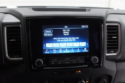 2024 Nissan Frontier SV