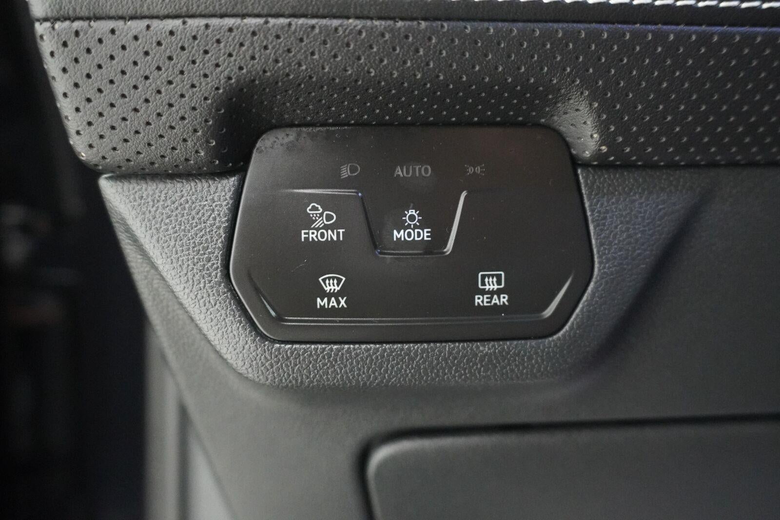 2024 Volkswagen Atlas Cross Sport 2.0T SE