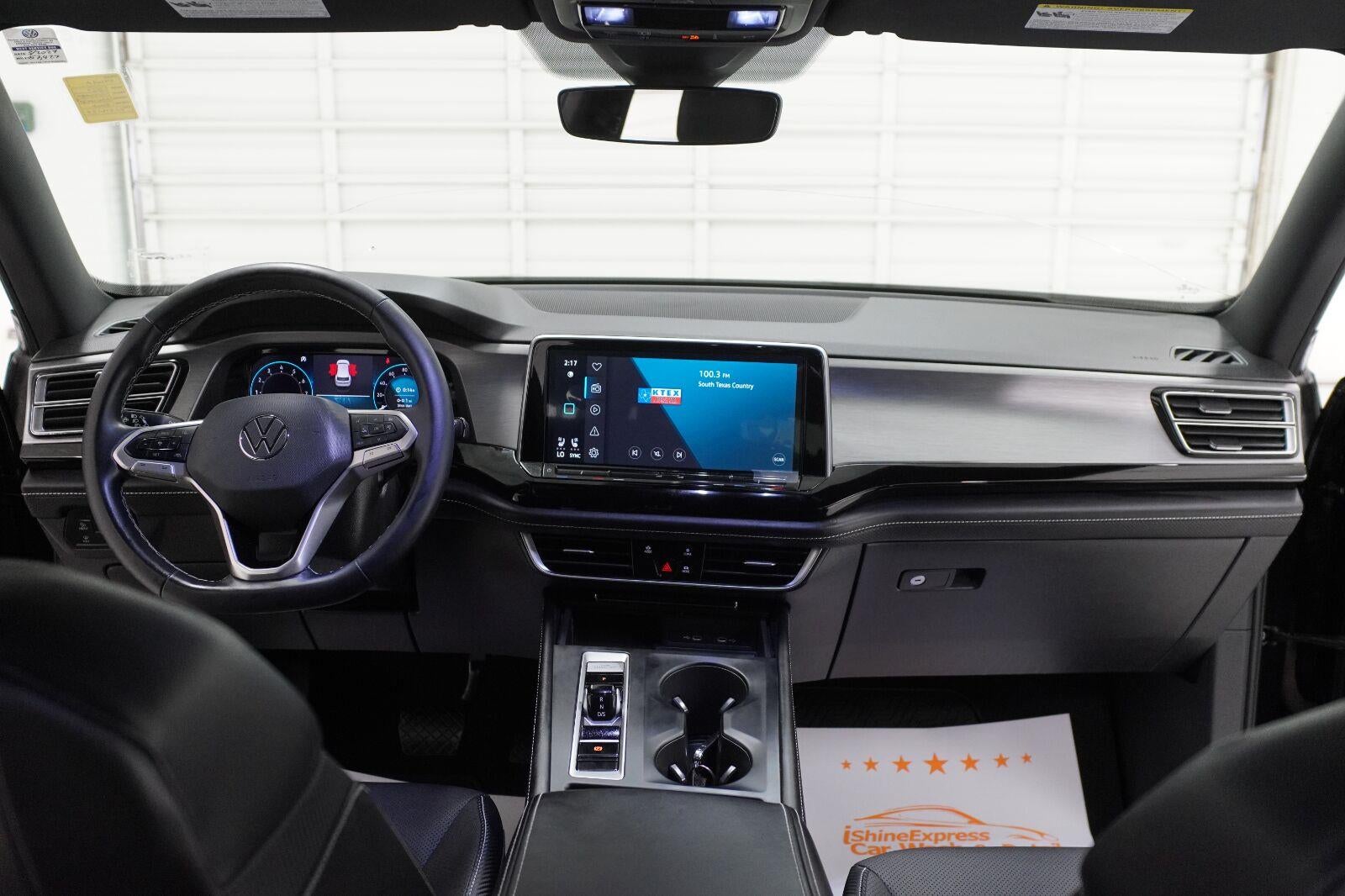 2024 Volkswagen Atlas Cross Sport 2.0T SE