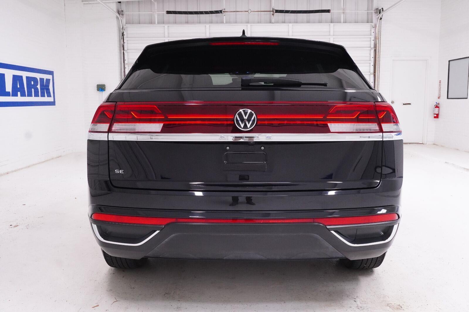 2024 Volkswagen Atlas Cross Sport 2.0T SE