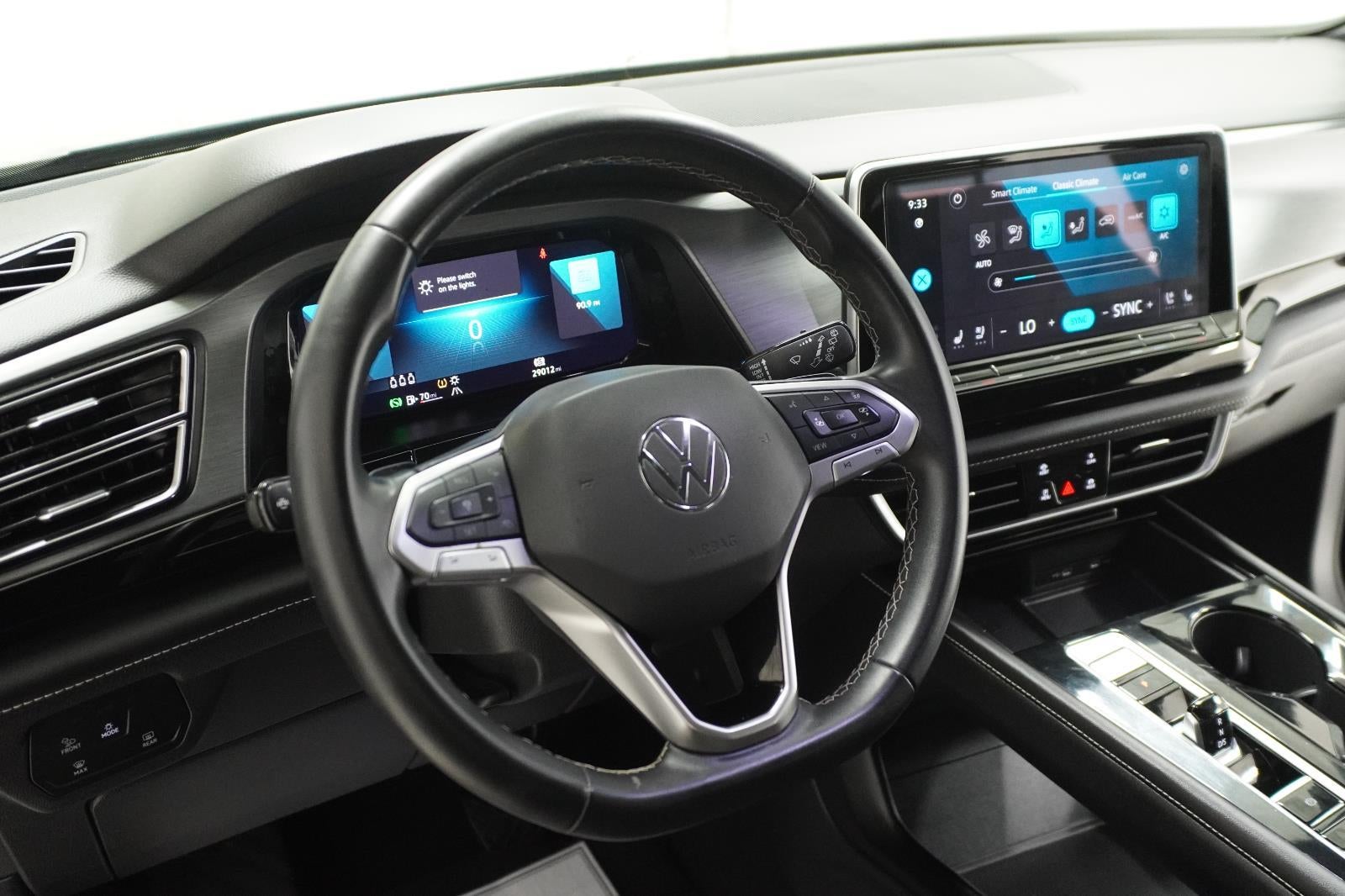 2024 Volkswagen Atlas Cross Sport 2.0T SE w/Technology