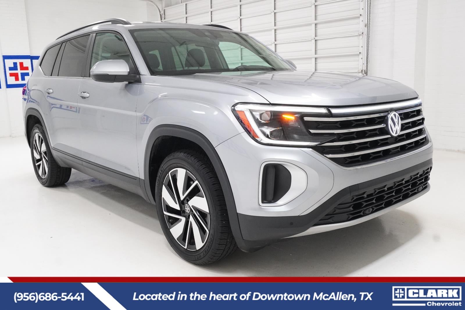 2024 Volkswagen Atlas 2.0T SE w/Technology