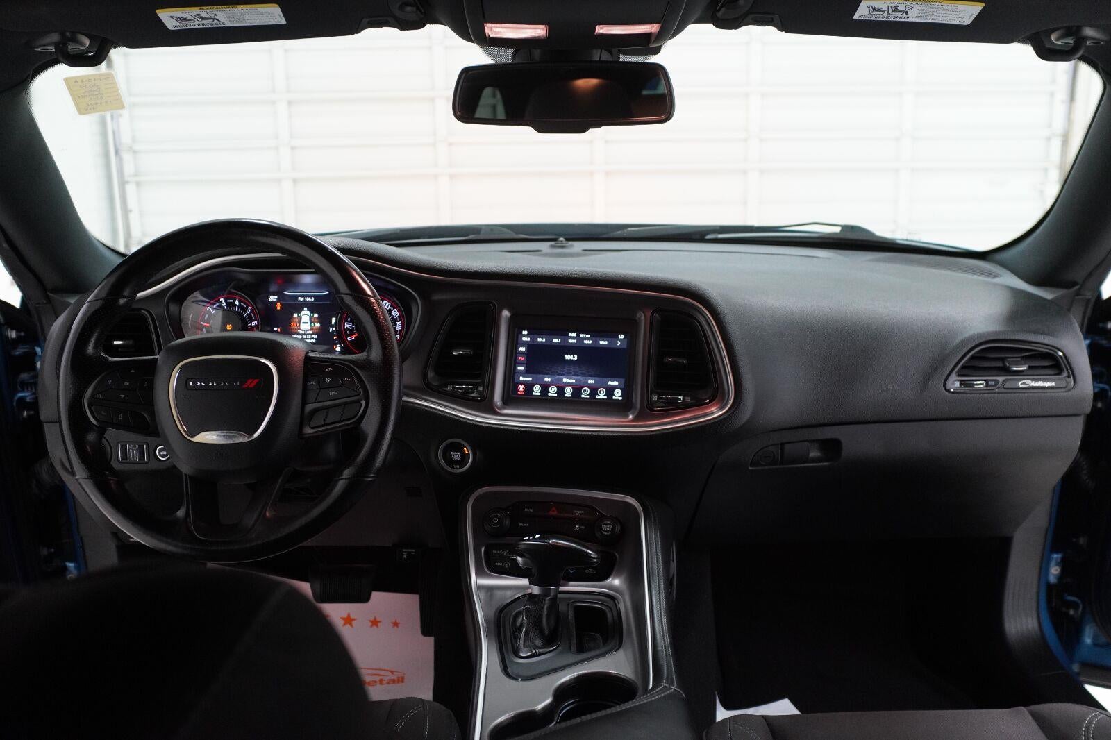 2020 Dodge Challenger SXT