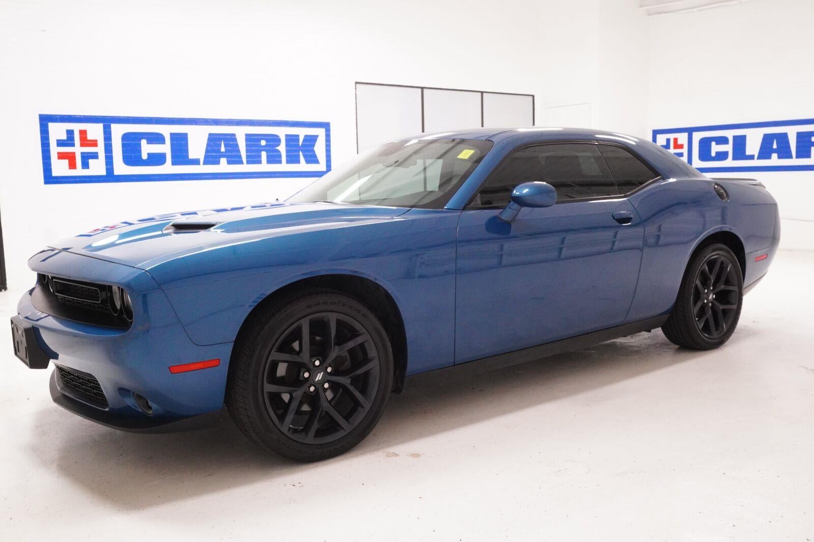 2020 Dodge Challenger SXT