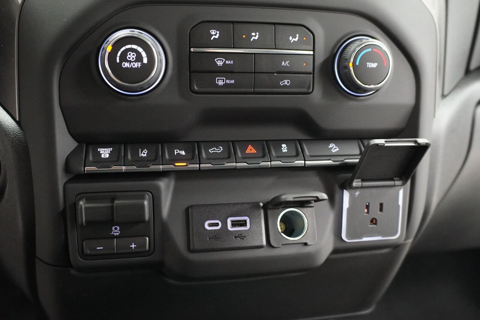 2026 Chevrolet Silverado 2500 HD Custom - Photo 15