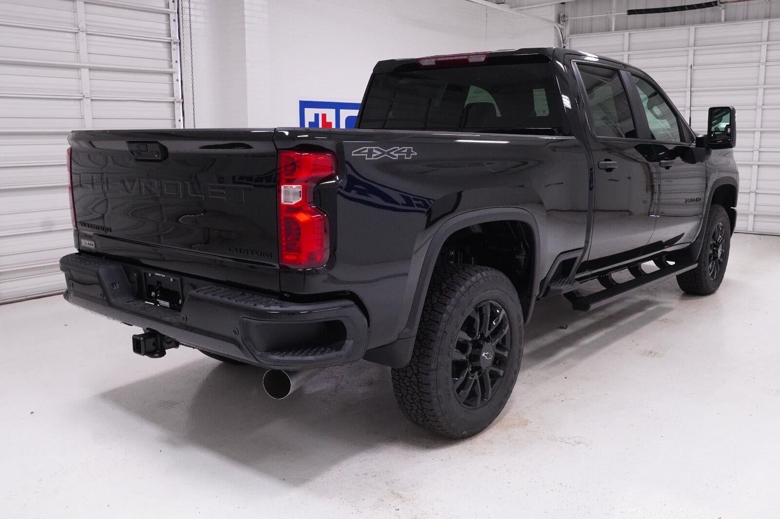 2026 Chevrolet Silverado 2500 HD Custom - Photo 25