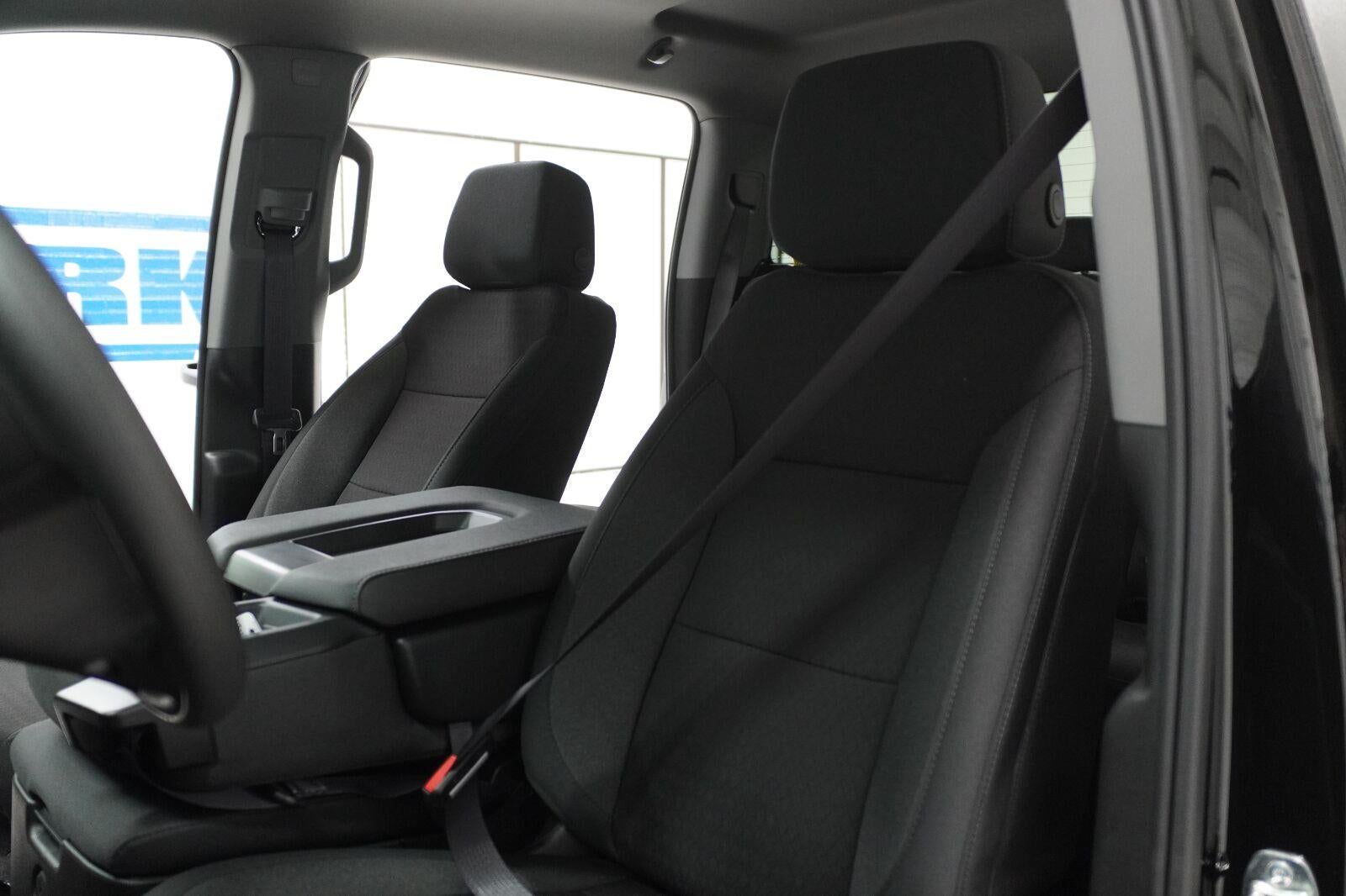 2026 Chevrolet Silverado 2500 HD Custom - Photo 6