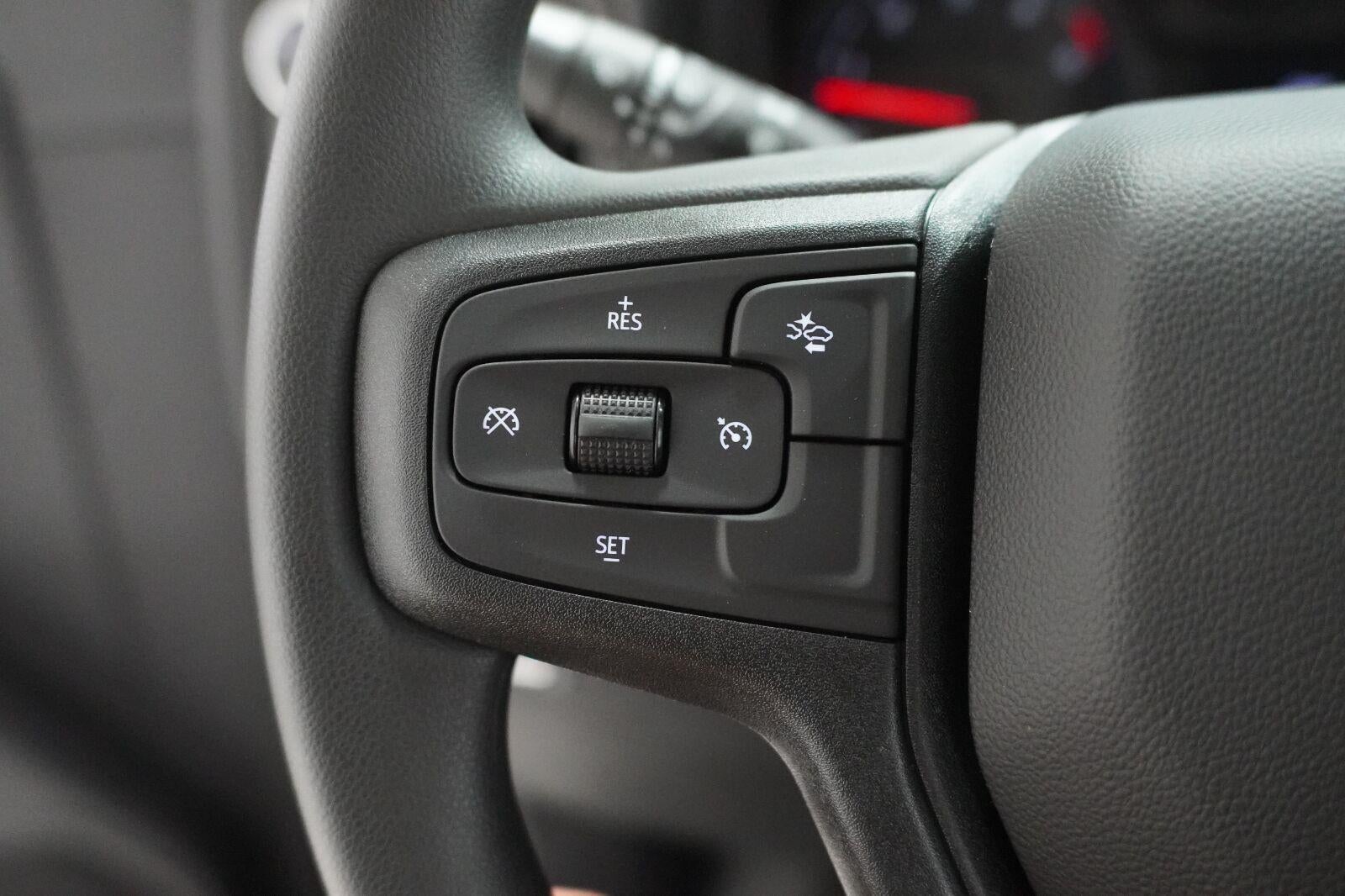2026 Chevrolet Silverado 2500 HD Custom - Photo 8