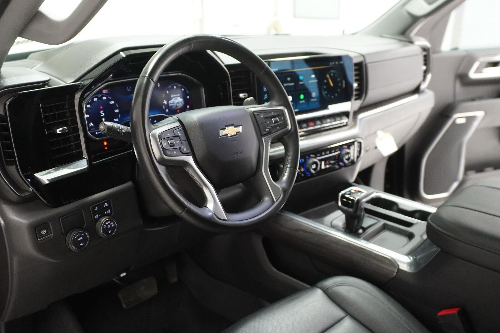 2024 Chevrolet Silverado 1500 LTZ