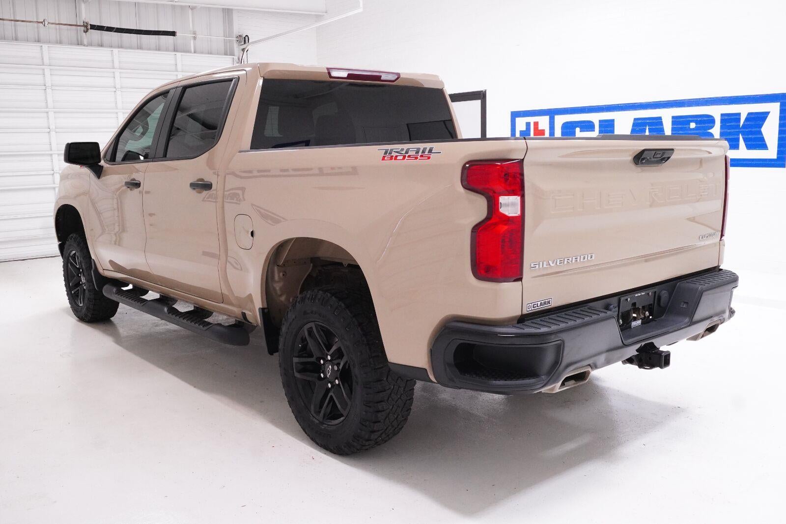 2022 Chevrolet Silverado 1500 Custom Trail Boss