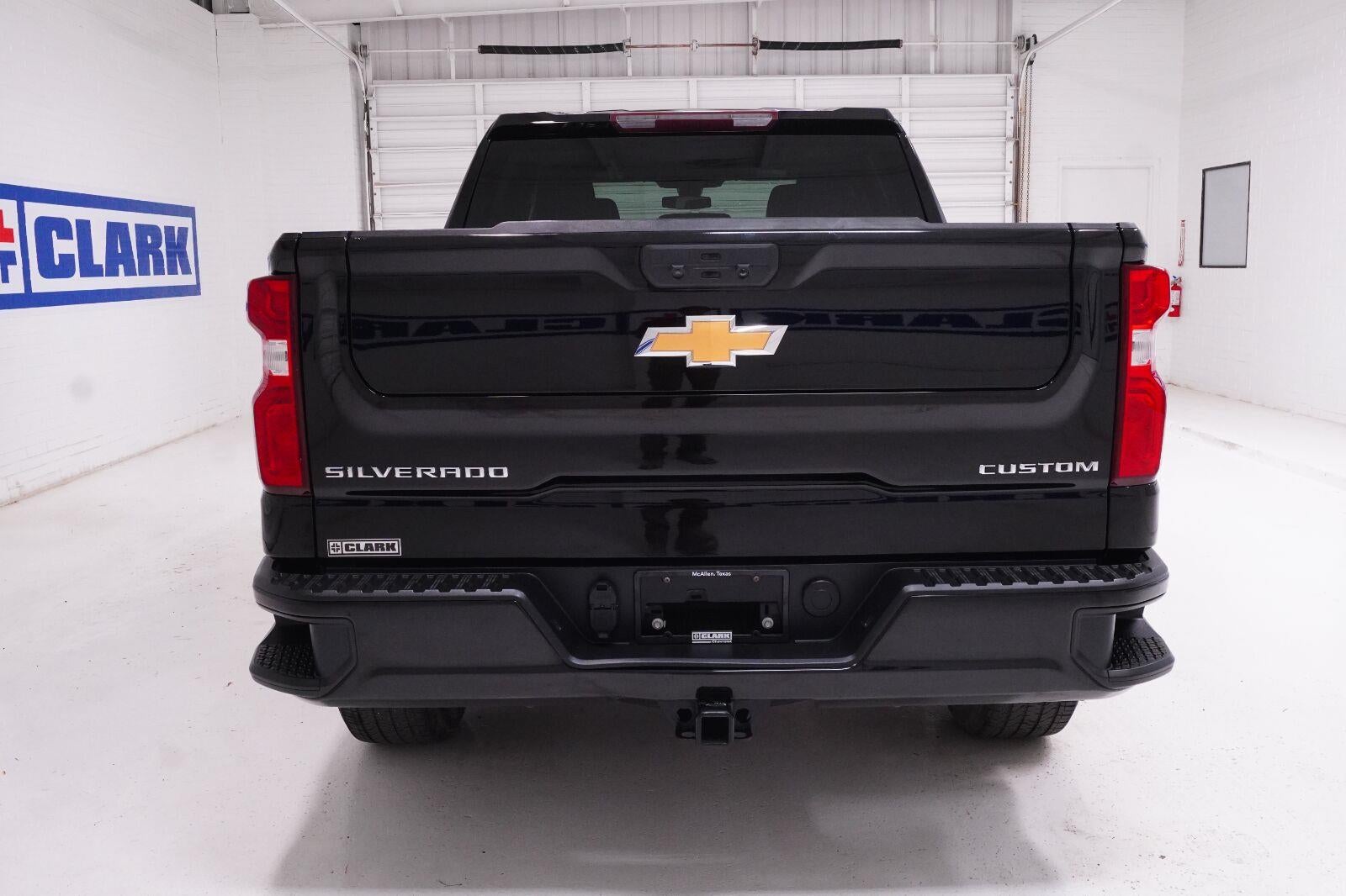 2022 Chevrolet Silverado 1500 LTD Custom