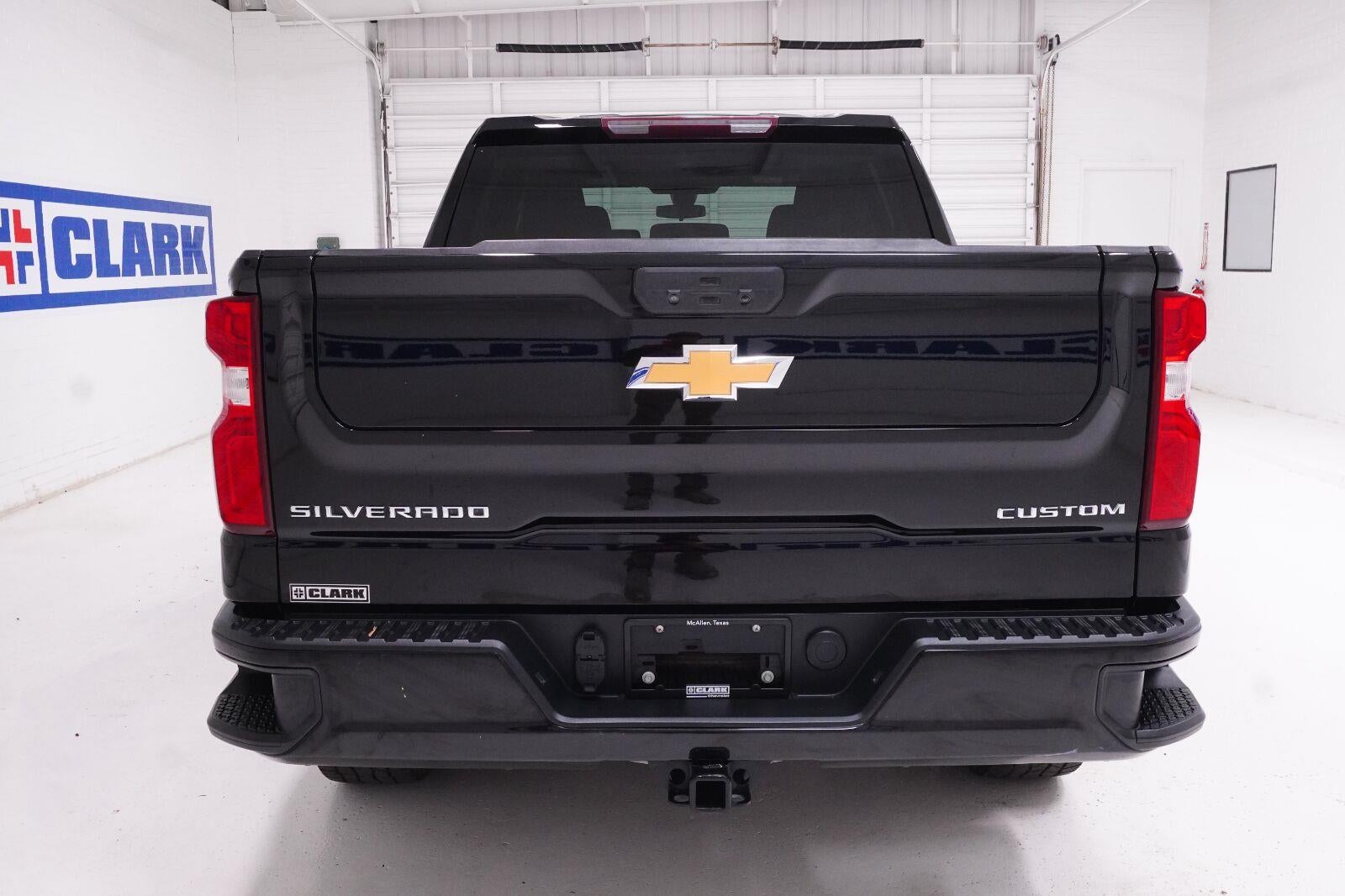 2022 Chevrolet Silverado 1500 LTD Custom