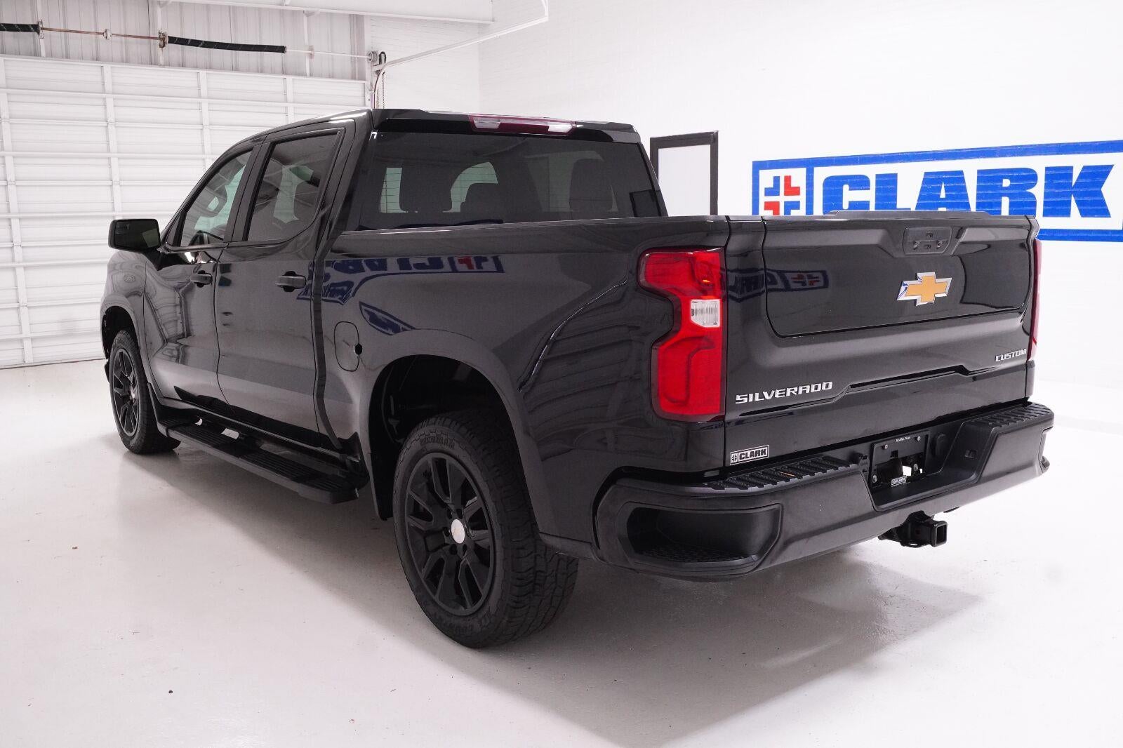 2022 Chevrolet Silverado 1500 LTD Custom