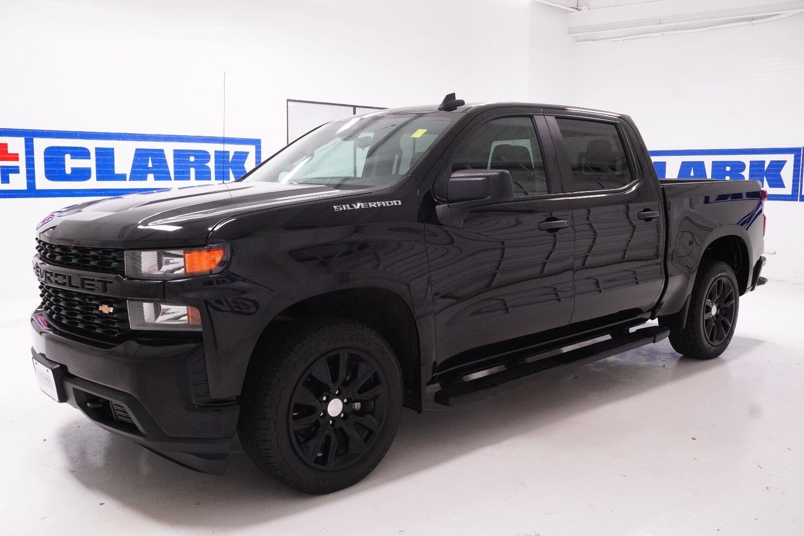 2022 Chevrolet Silverado 1500 LTD Custom