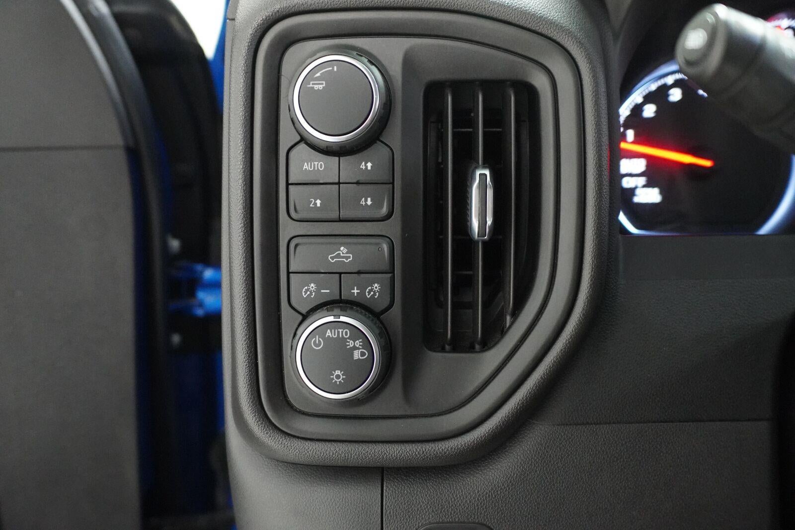 2024 Chevrolet Silverado 1500 Custom Trail Boss