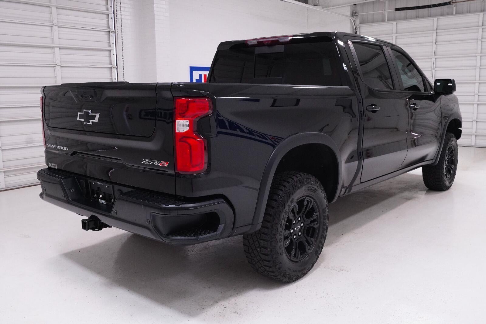 2025 Chevrolet Silverado 1500 ZR2