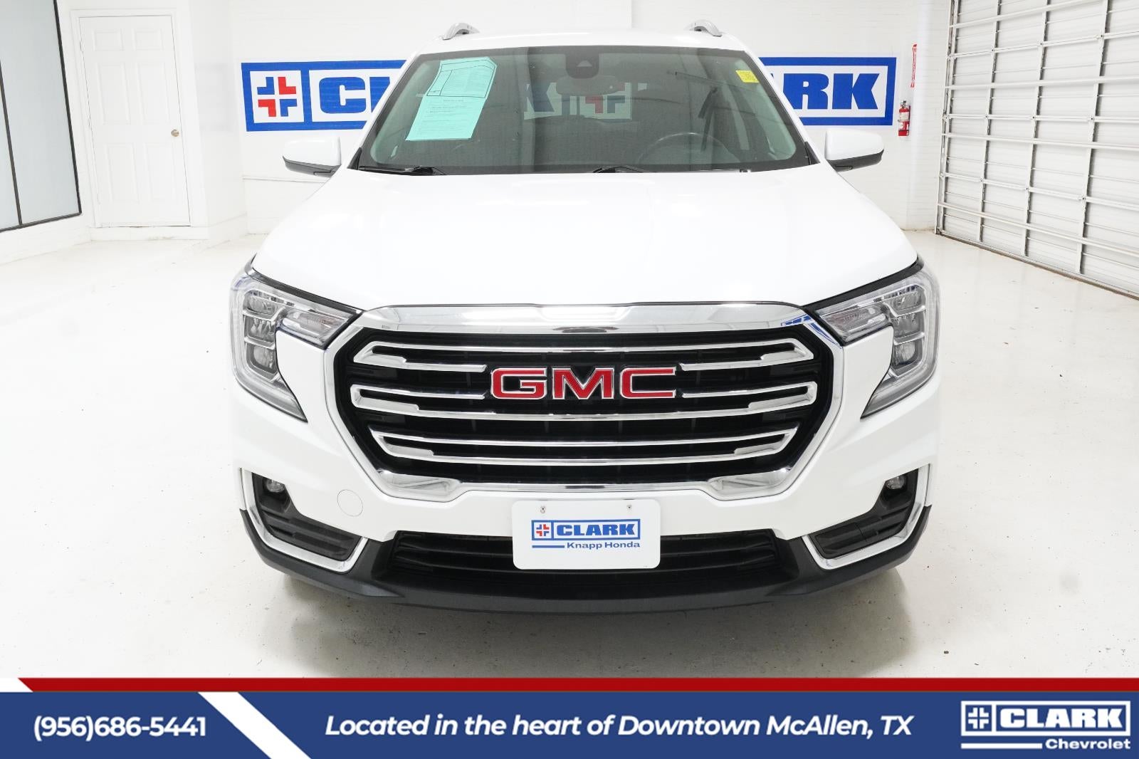 Used 2022 GMC Terrain SLT with VIN 3GKALPEV9NL101996 for sale in McAllen, TX