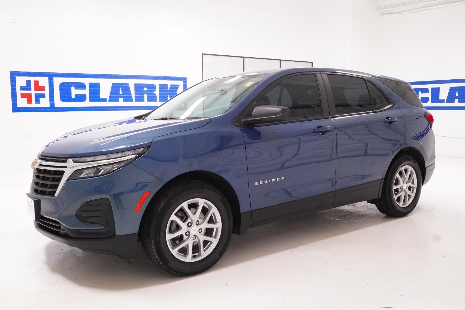 2024 Chevrolet Equinox LS