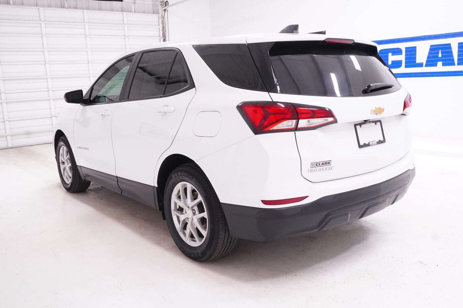 2022 Chevrolet Equinox LS