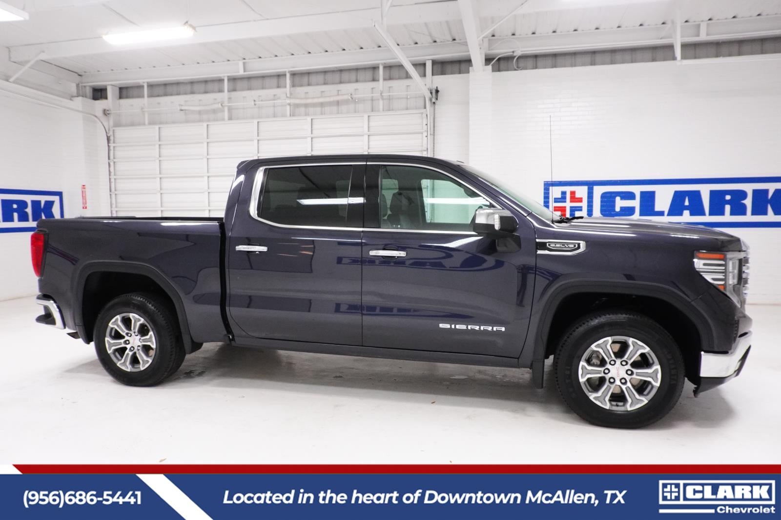 2024 GMC Sierra 1500 SLT