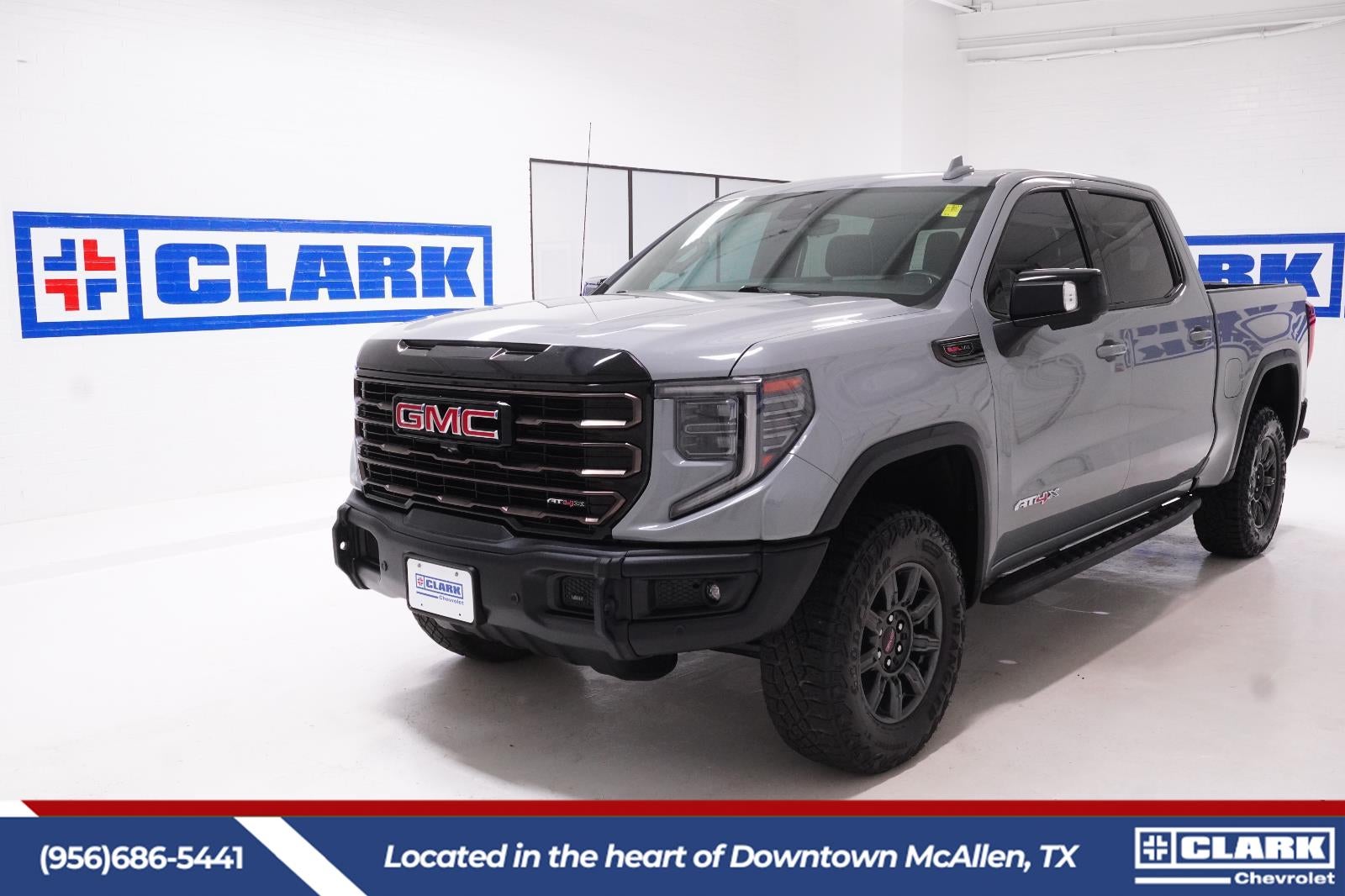2024 GMC Sierra 1500 AT4X