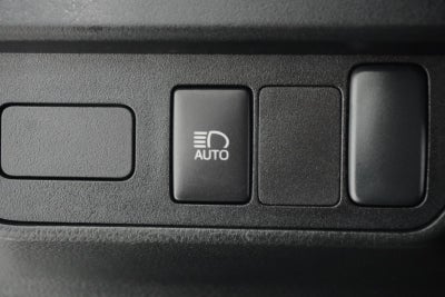 2022 Toyota Tacoma 2WD SR