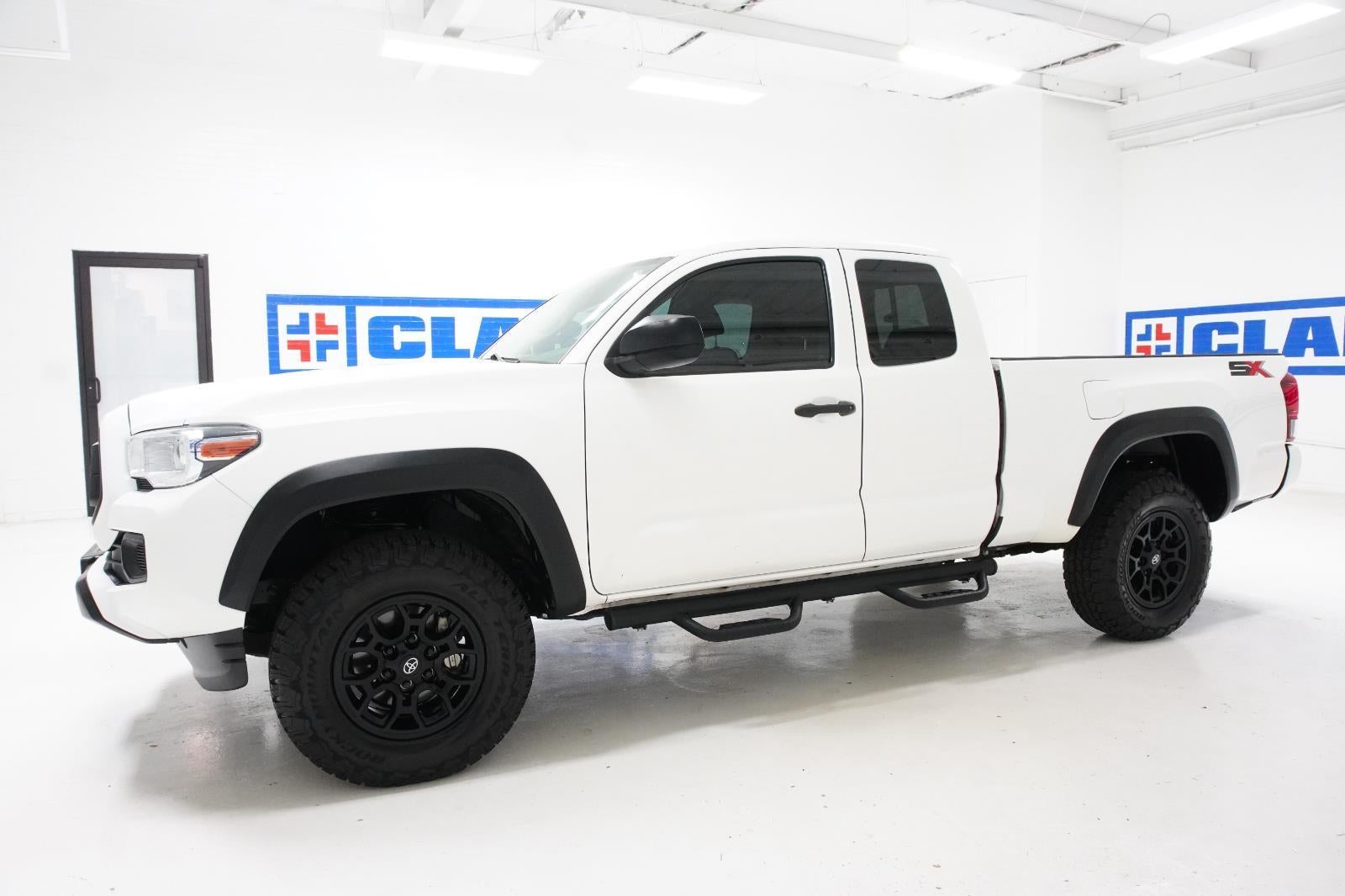 2022 Toyota Tacoma 2WD SR