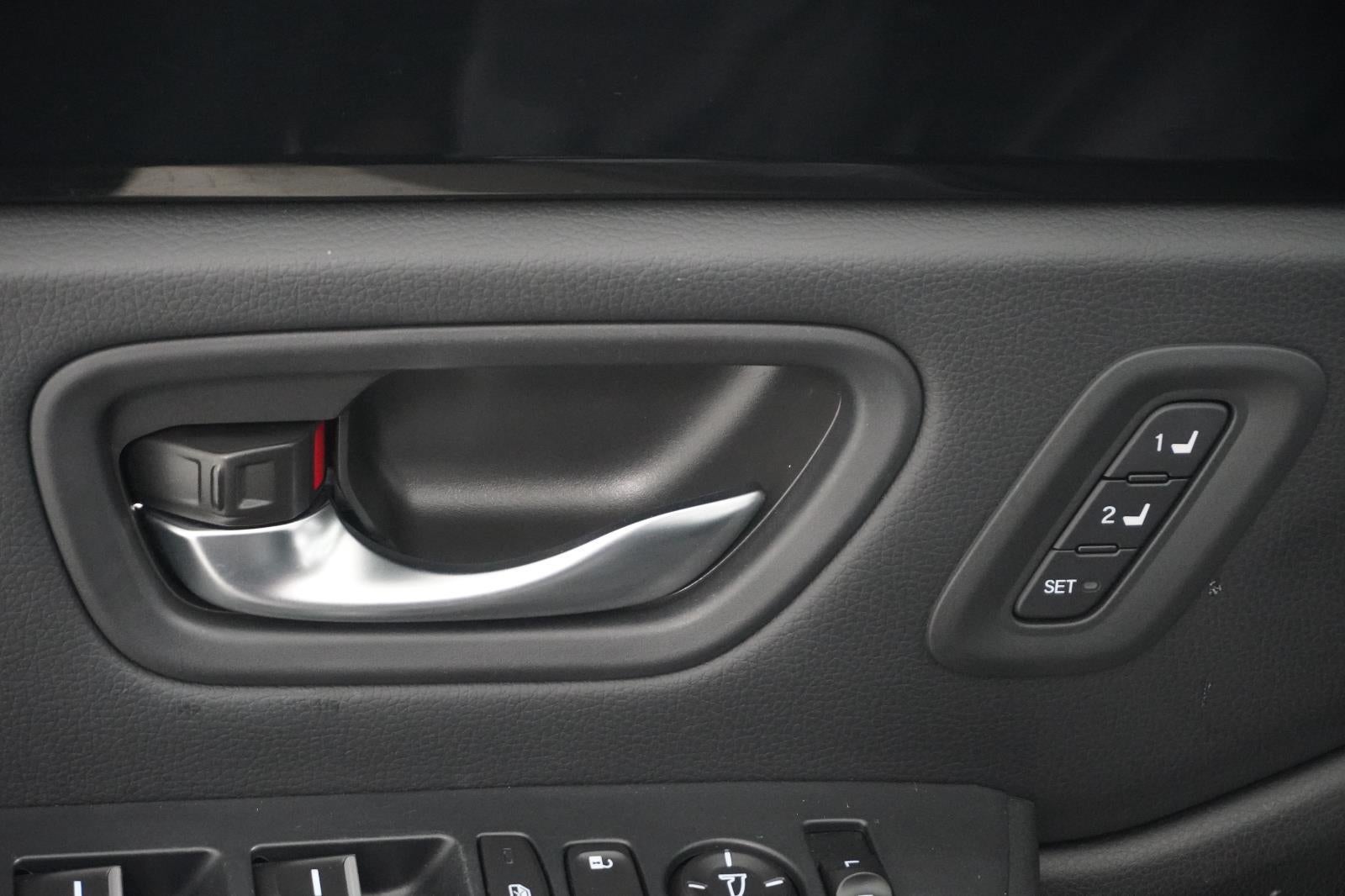 2023 Honda Pilot EX-L 8 Passenger