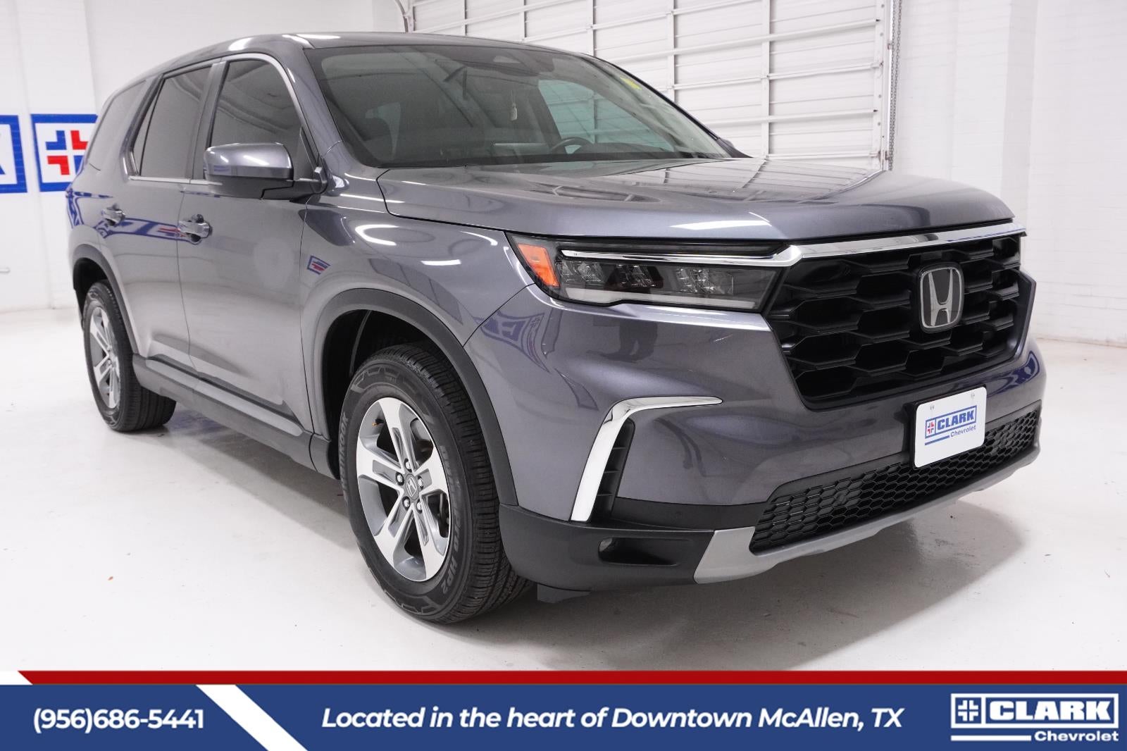 2023 Honda Pilot EX-L 8 Passenger