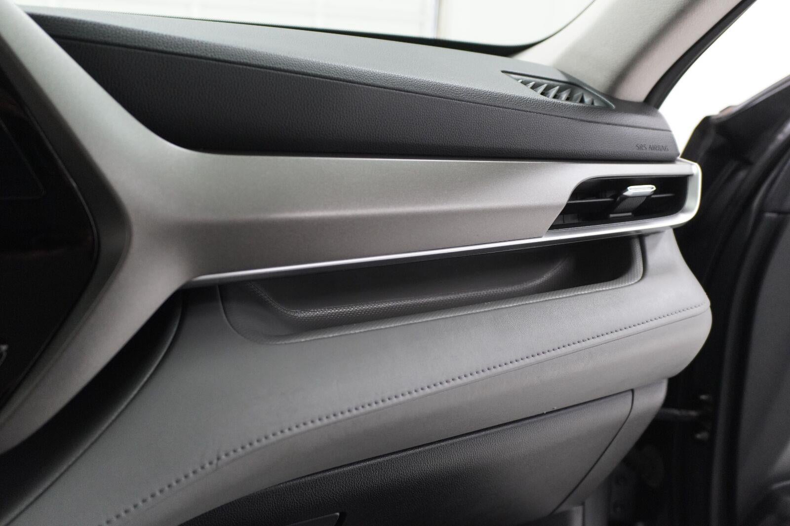 2022 Toyota Highlander L