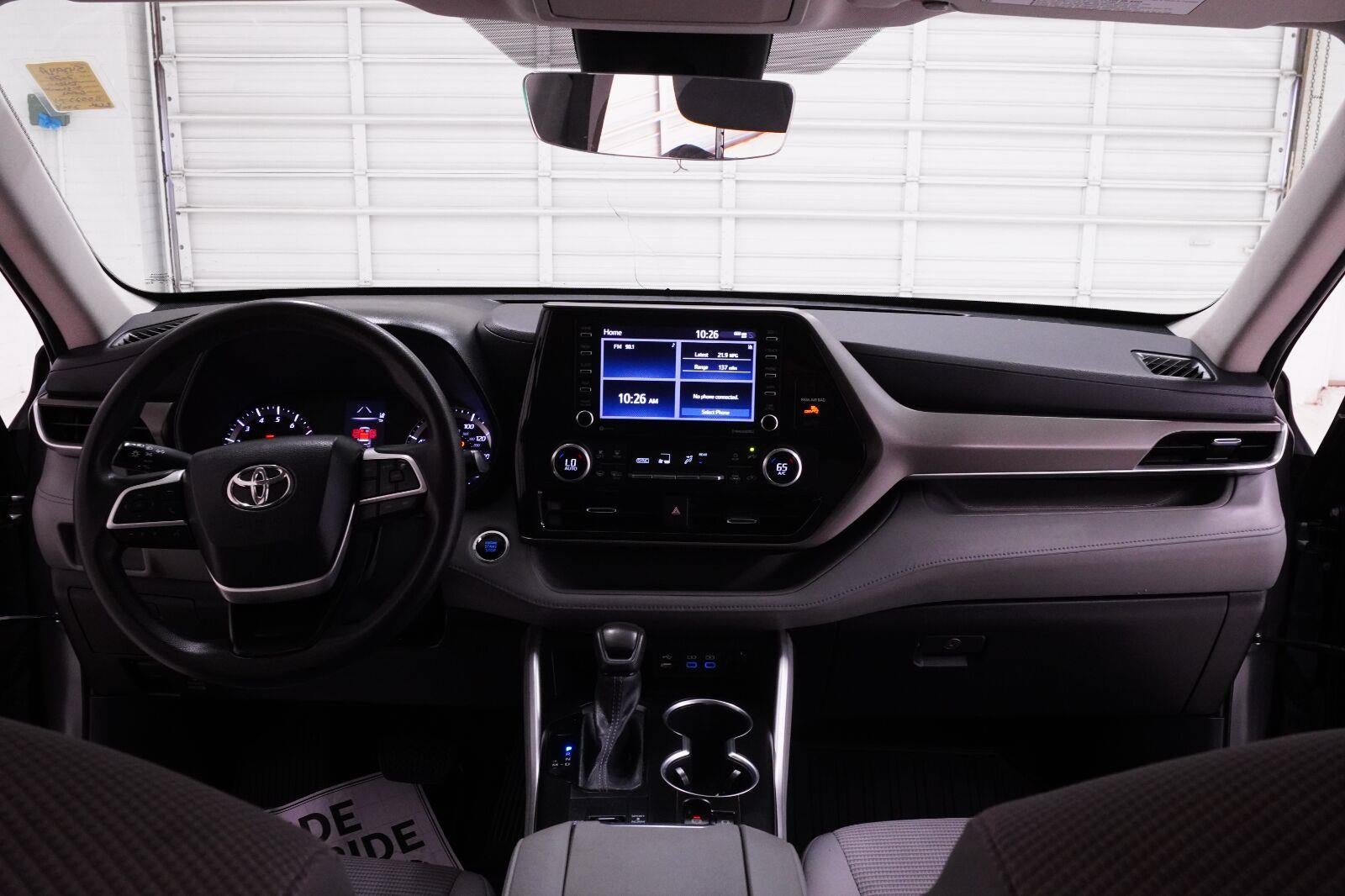 2022 Toyota Highlander L