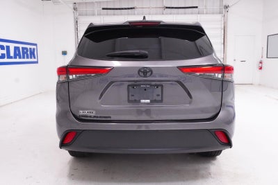 2022 Toyota Highlander L