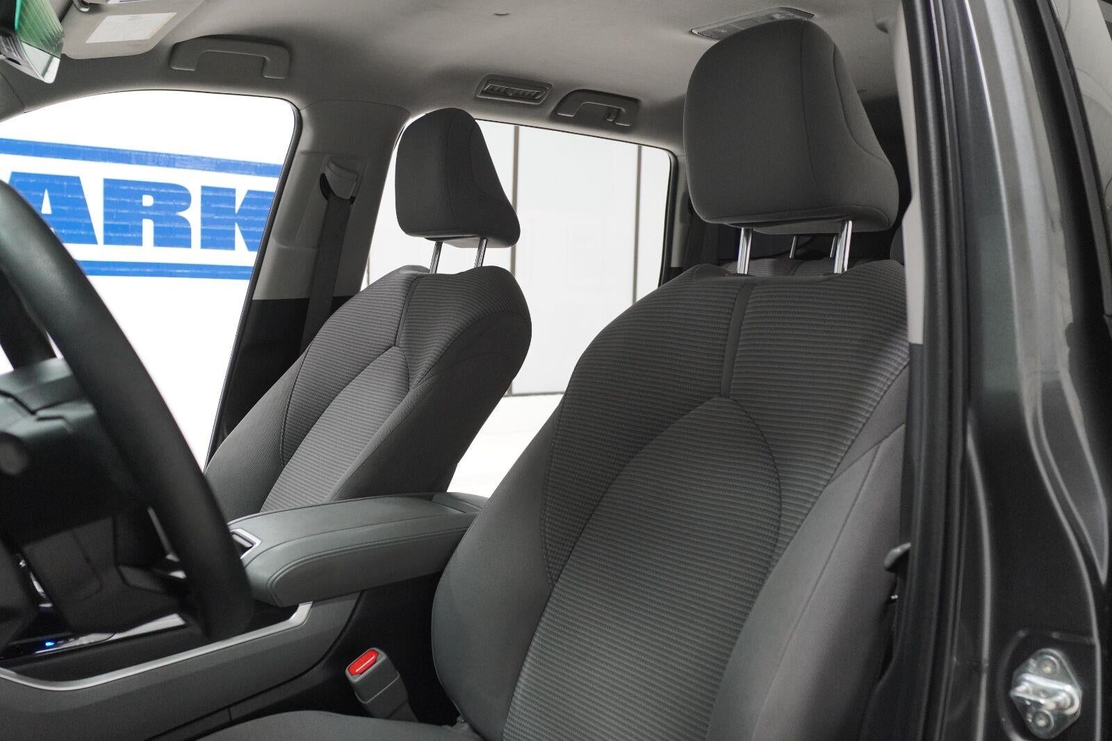 2022 Toyota Highlander L
