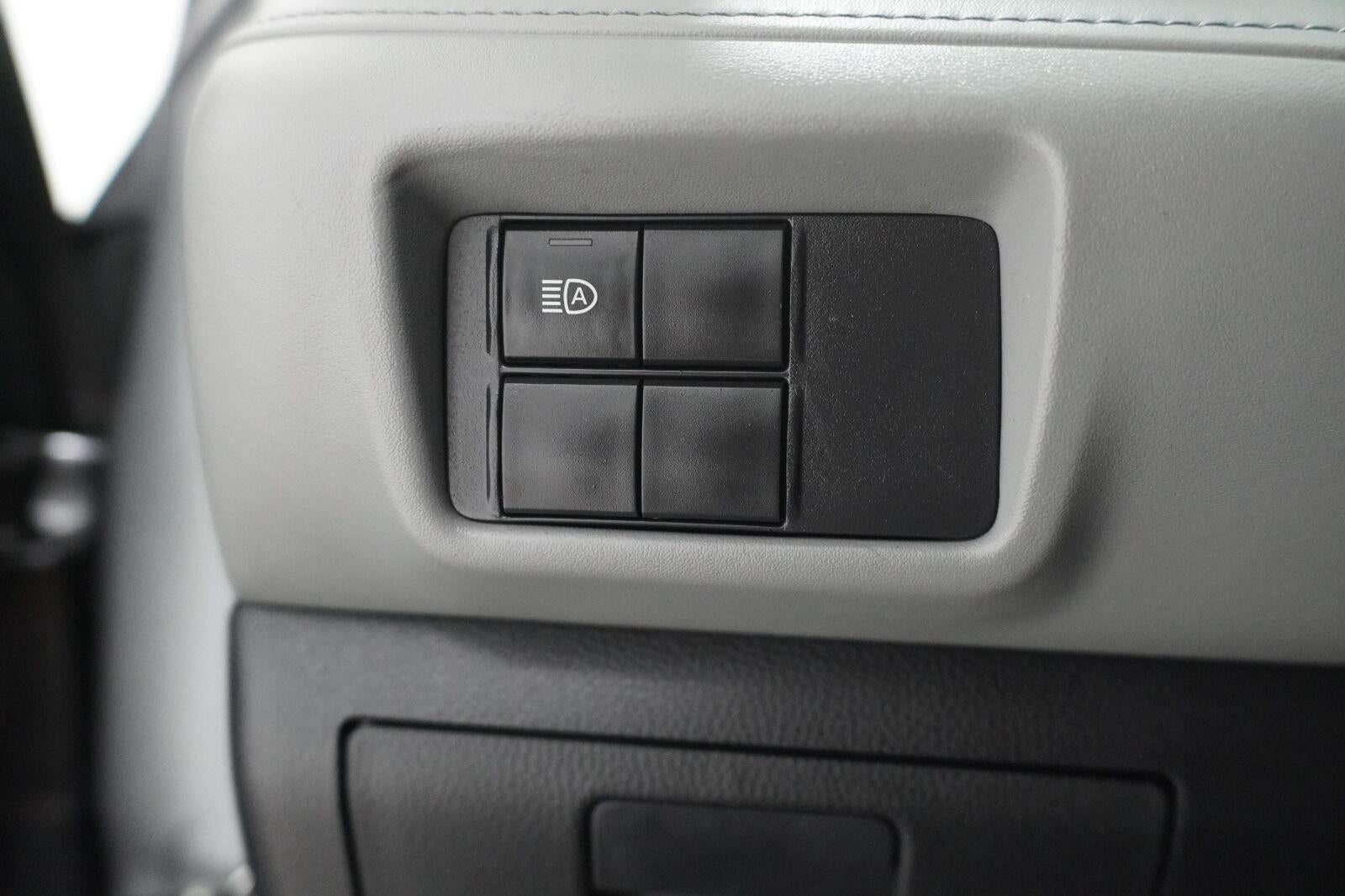 2022 Toyota Highlander L