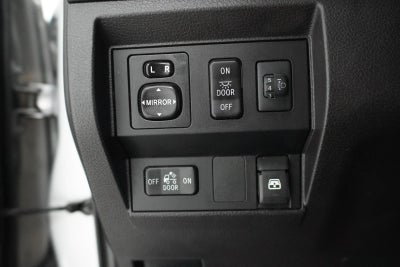 2016 Toyota Tundra 4WD Truck SR5