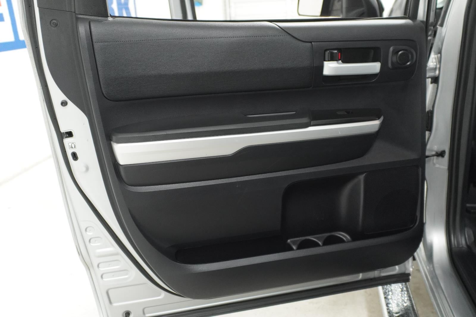 2016 Toyota Tundra 4WD Truck SR5
