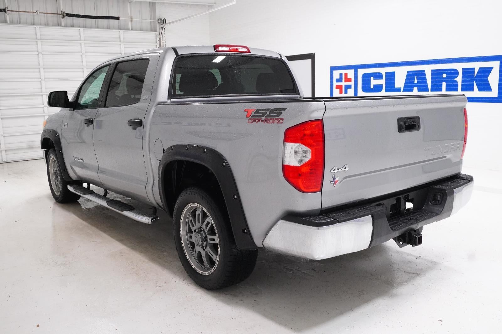 2016 Toyota Tundra 4WD Truck SR5