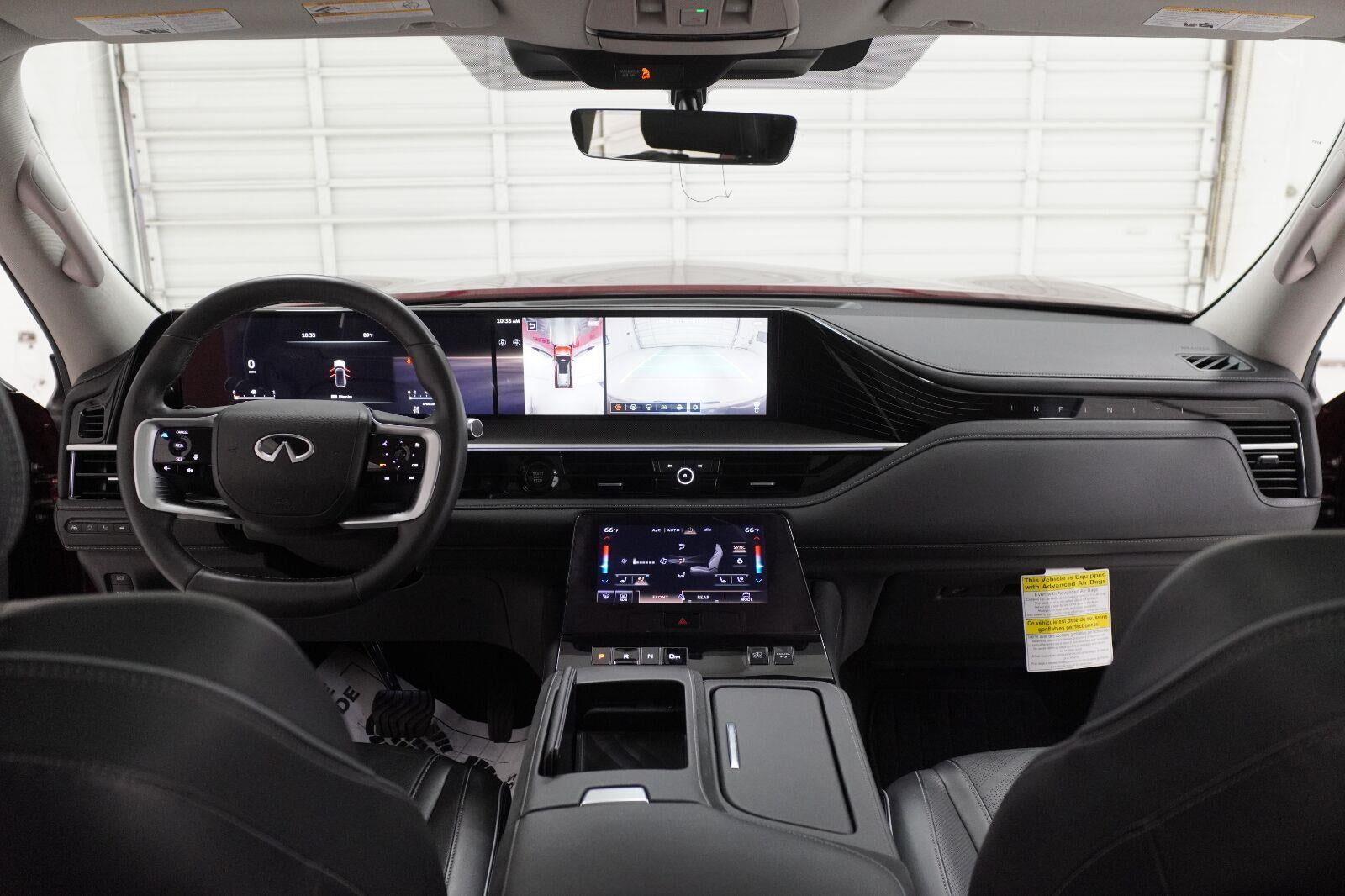 2025 INFINITI QX80 LUXE