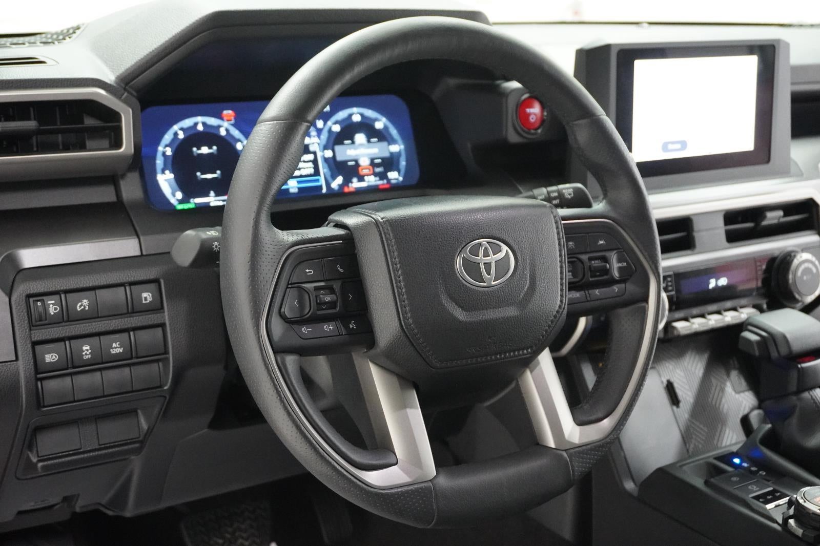 2025 Toyota 4Runner Hybrid TRD Off Road