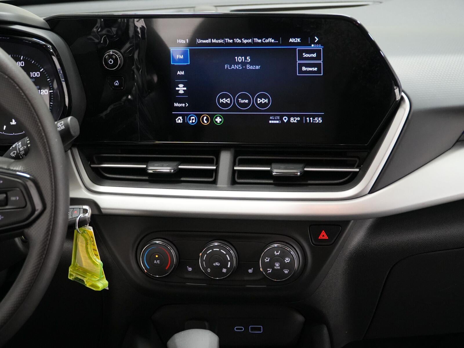 2025 Chevrolet Trax LS