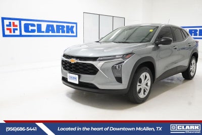 2025 Chevrolet Trax LS