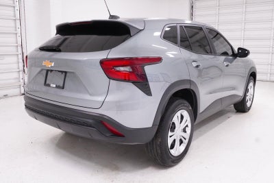 2025 Chevrolet Trax LS