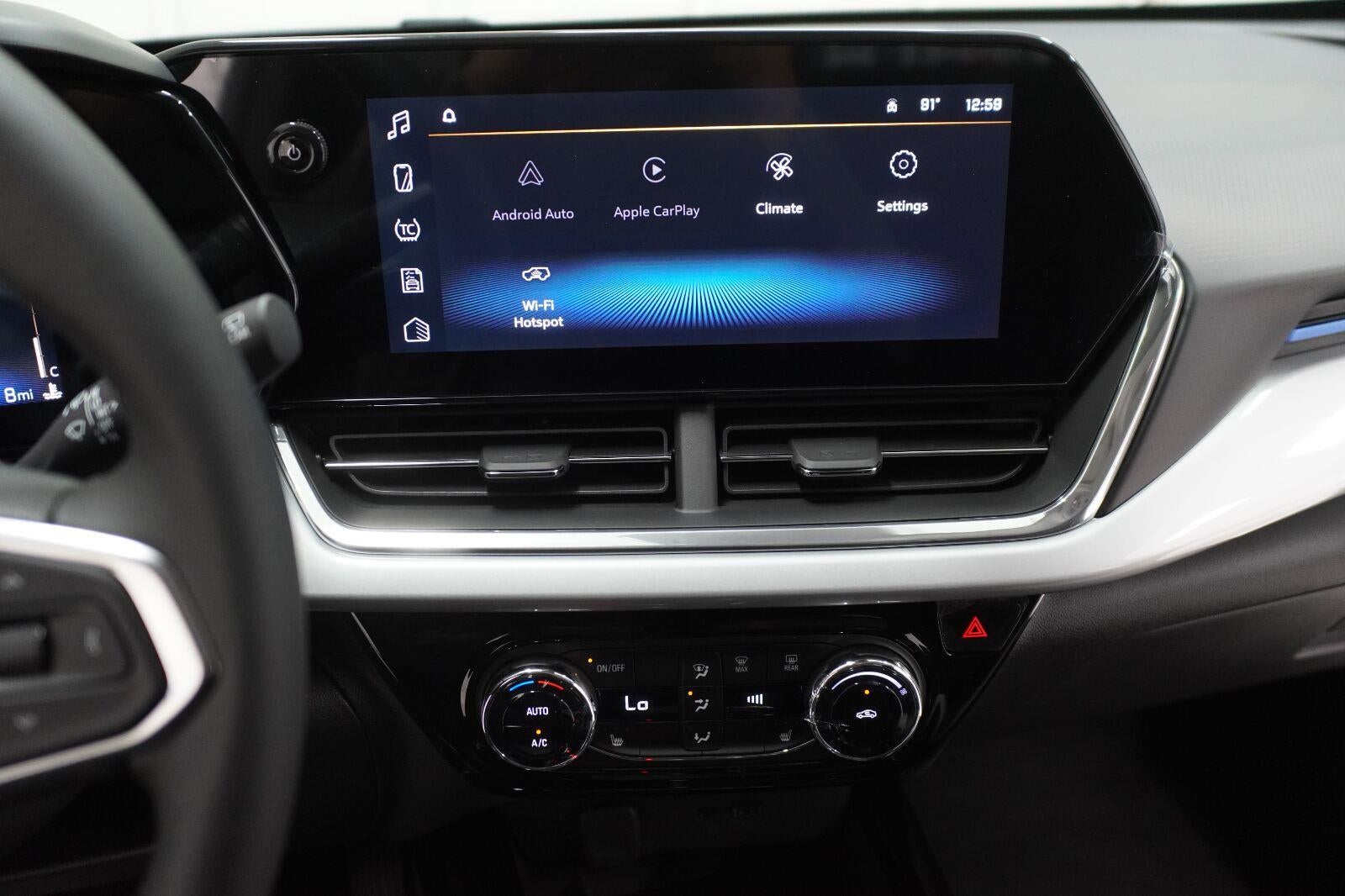 2026 Chevrolet Trax LT - Photo 20