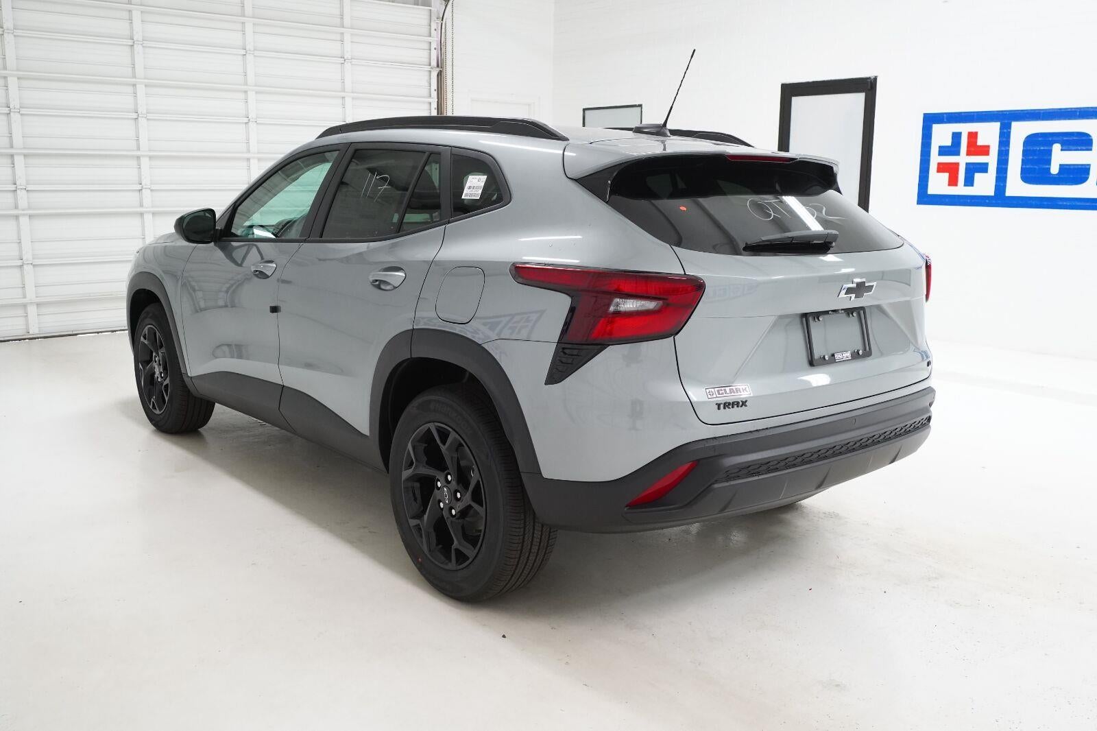 2026 Chevrolet Trax LT - Photo 30