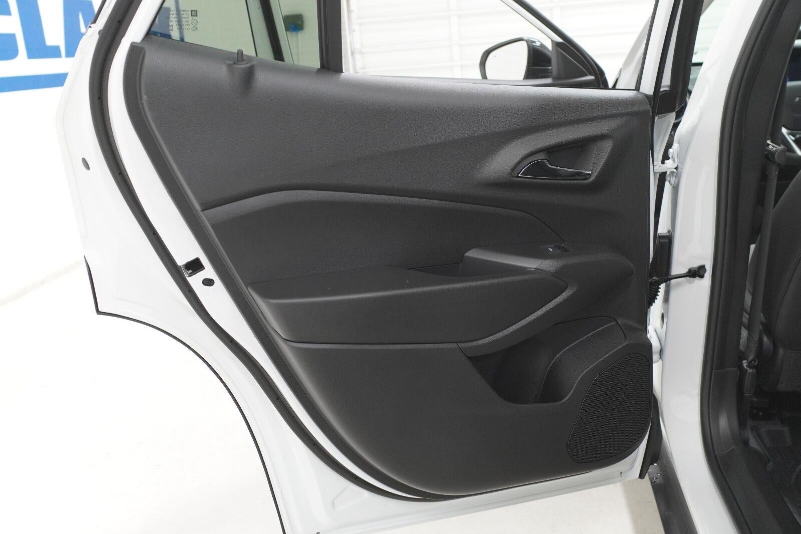 2026 Chevrolet Trax LT - Photo 27
